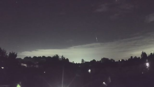AMS100 meteor