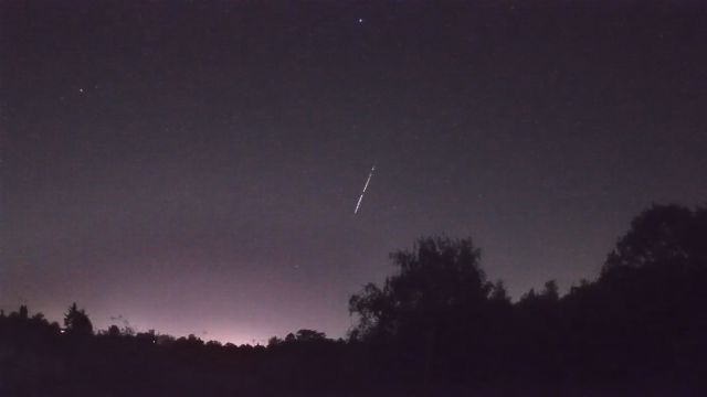 AMS100 meteor
