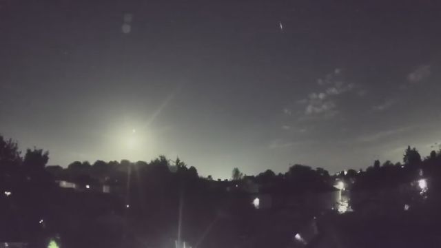 AMS100 meteor