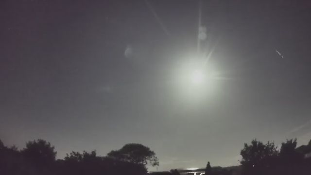 AMS100 meteor