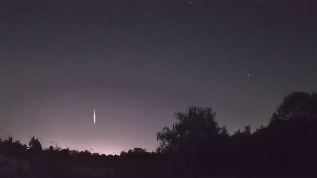 AMS100 meteor
