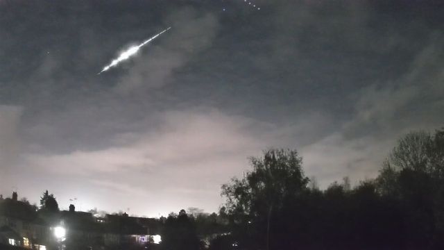 AMS100 meteor