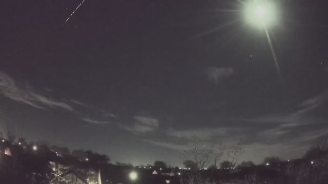 AMS100 meteor