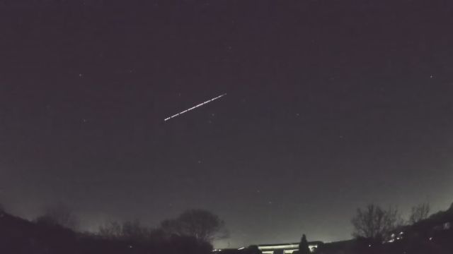 AMS100 meteor
