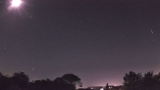 AMS100 meteor