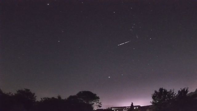 AMS100 meteor