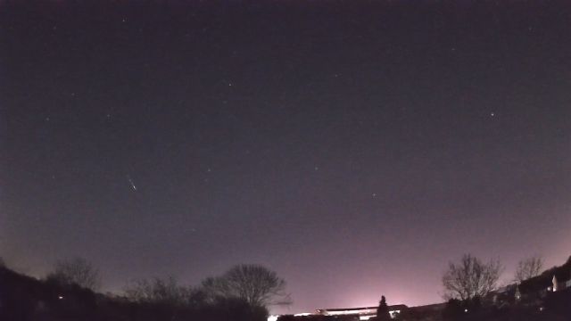 AMS100 meteor