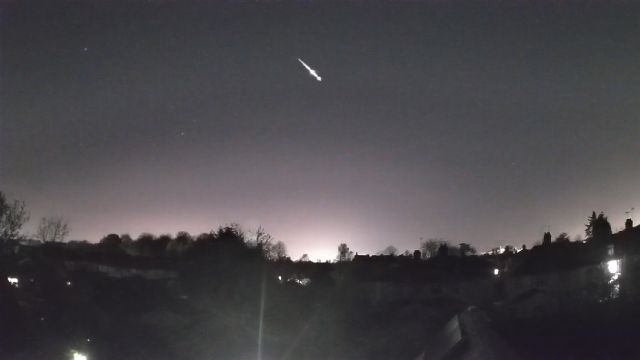 AMS100 meteor