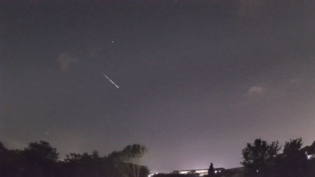 AMS100 meteor