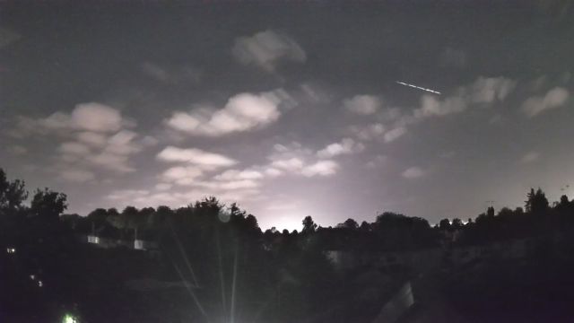 AMS100 meteor
