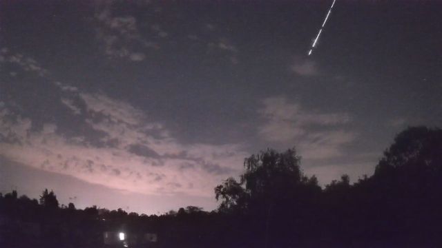 AMS100 meteor