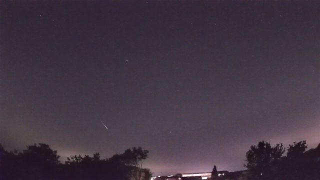 AMS100 meteor