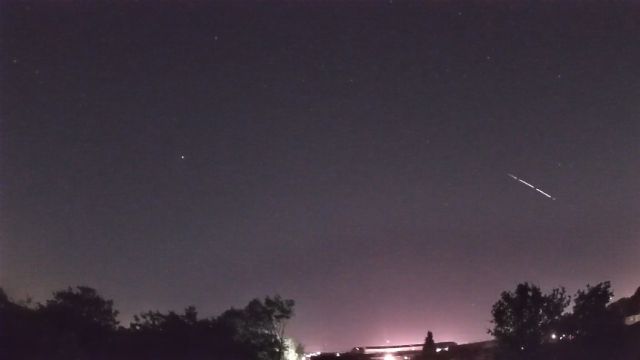 AMS100 meteor