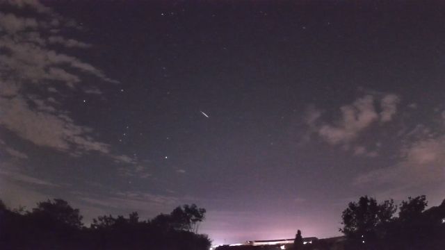AMS100 meteor