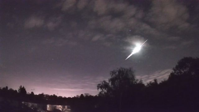 AMS100 meteor