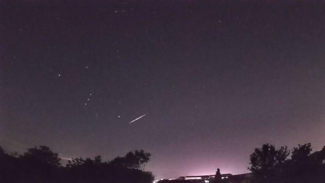AMS100 meteor