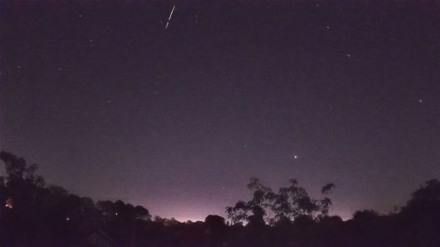 AMS100 meteor