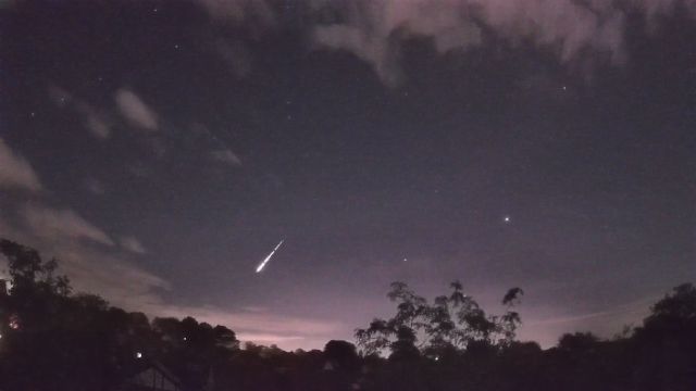 AMS100 meteor