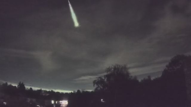 AMS100 meteor