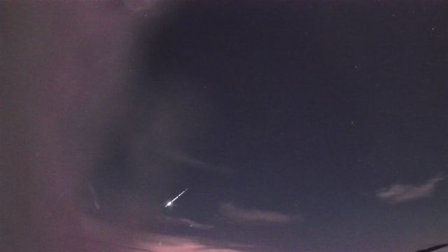 AMS101 meteor