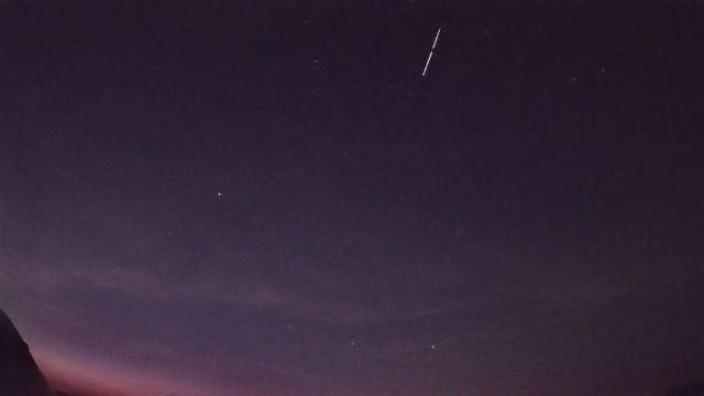 AMS101 meteor