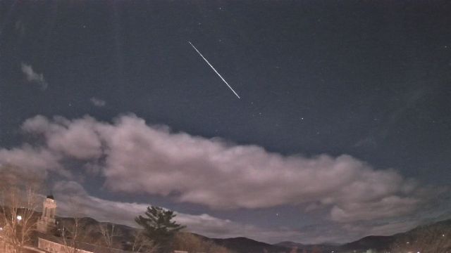 AMS104 meteor