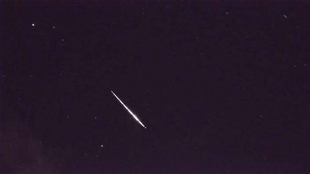 AMS104 meteor
