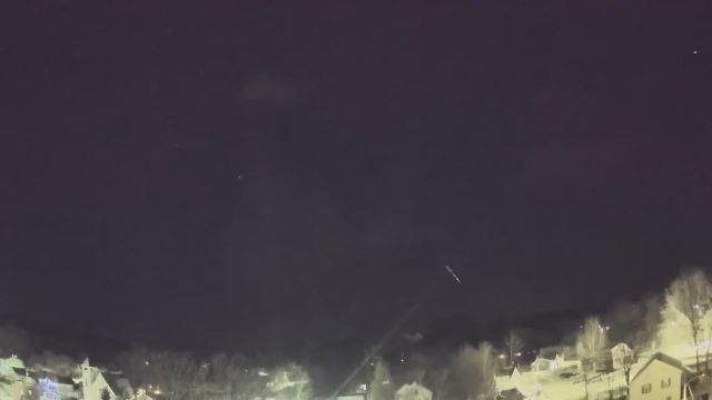 AMS104 meteor