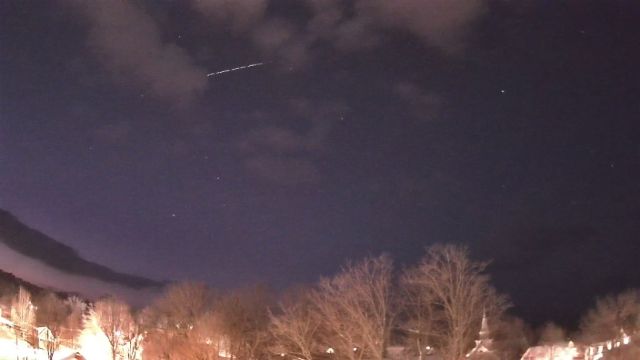 AMS104 meteor