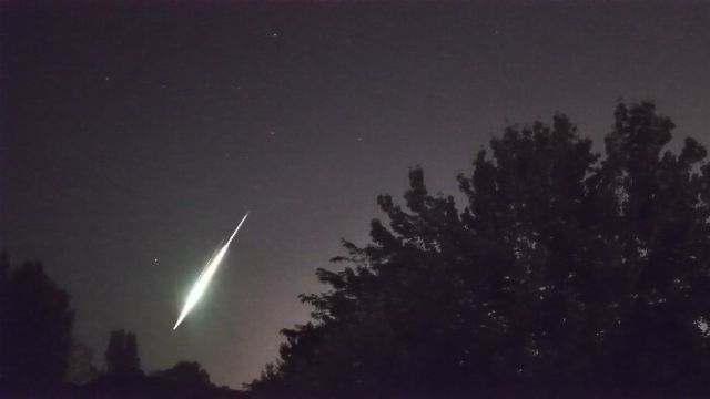 AMS110 meteor