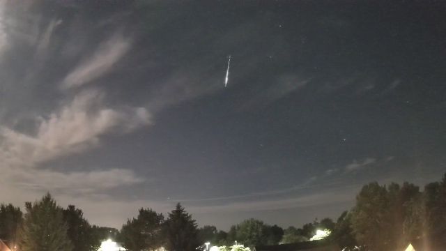 AMS110 meteor