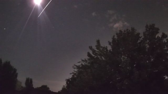 AMS110 meteor