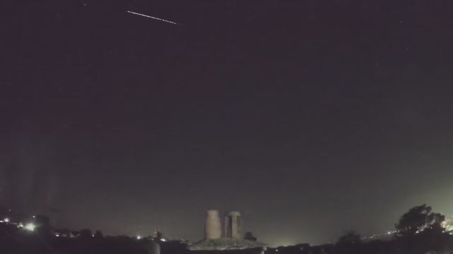 AMS117 meteor