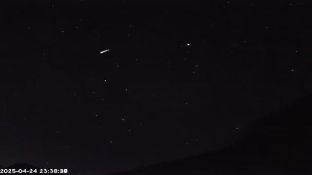 AMS135 meteor