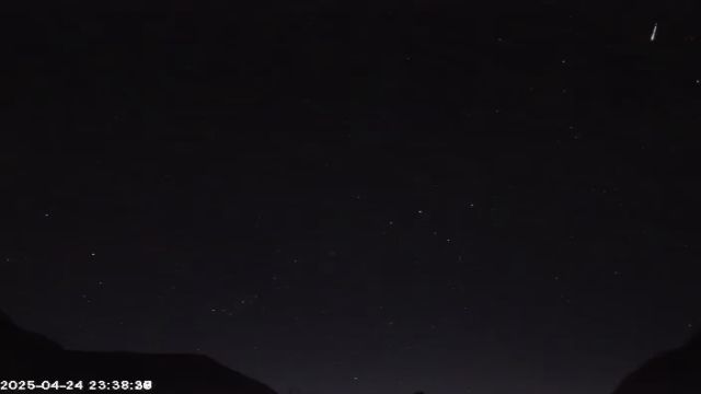 AMS135 meteor