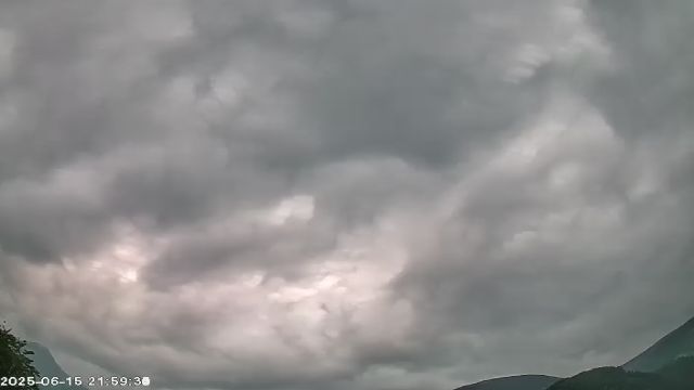 AMS135 meteor