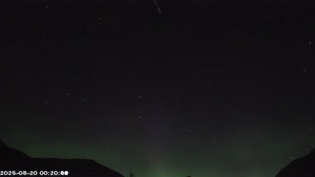 AMS135 meteor
