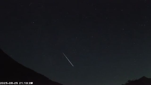 AMS135 meteor