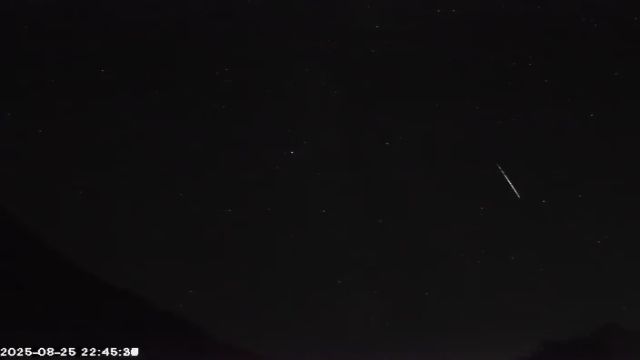 AMS135 meteor