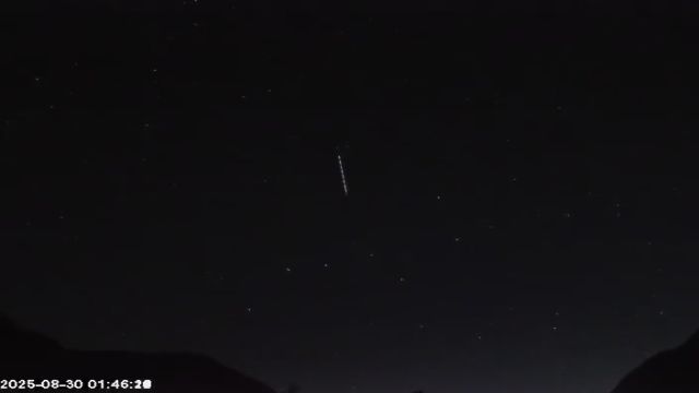 AMS135 meteor