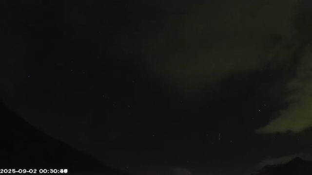 AMS135 meteor