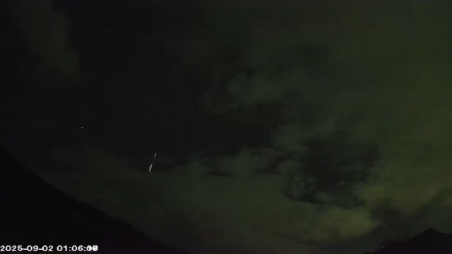 AMS135 meteor