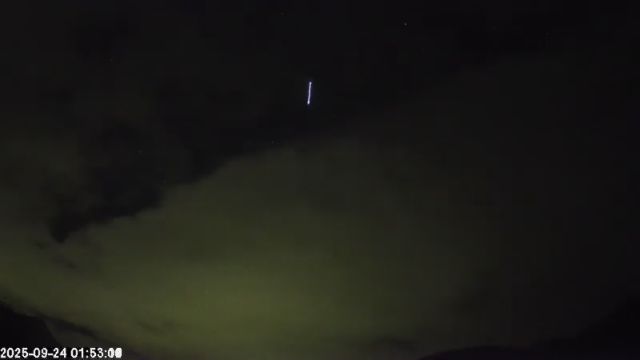 AMS135 meteor