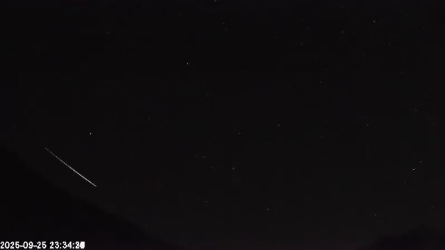 AMS135 meteor