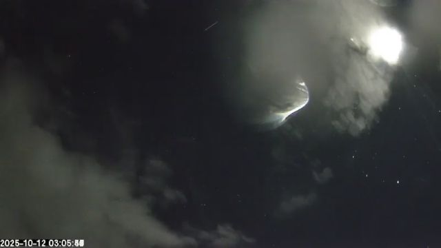AMS135 meteor
