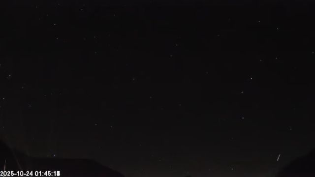 AMS135 meteor