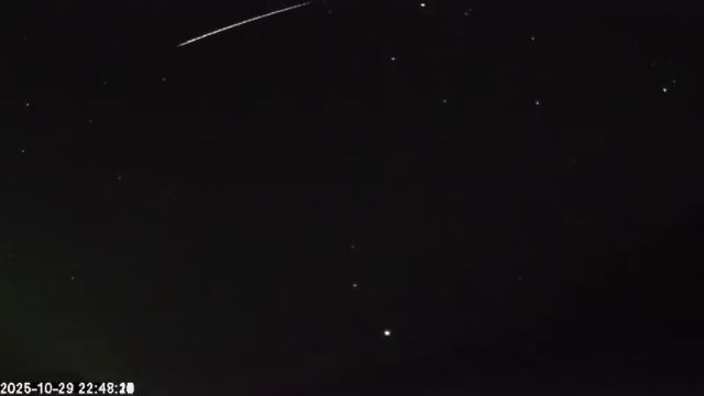 AMS135 meteor