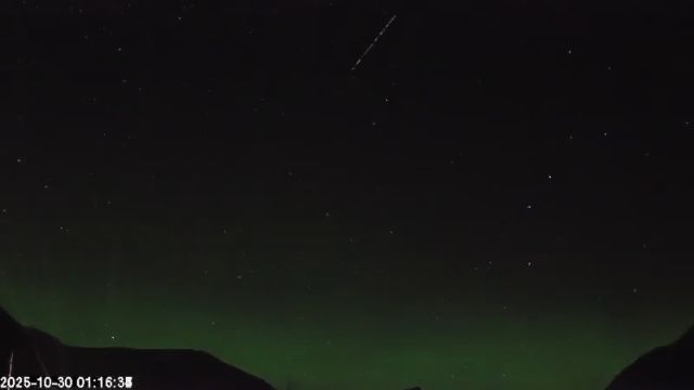 AMS135 meteor
