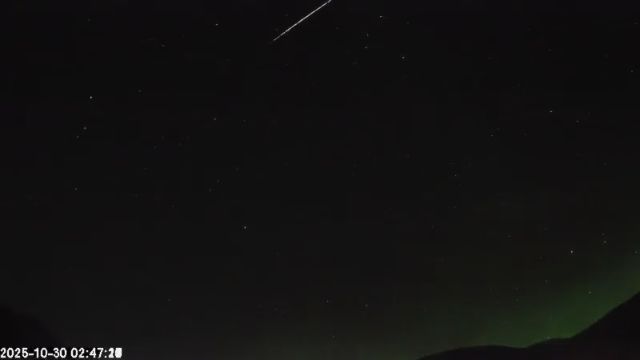 AMS135 meteor