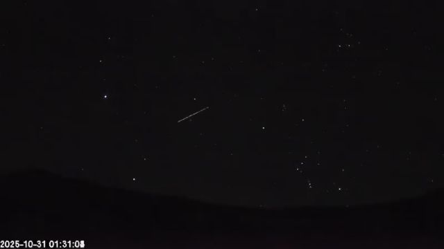AMS135 meteor
